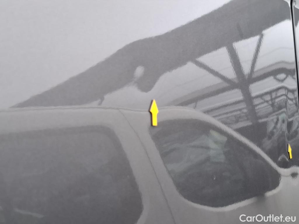  Fiat  Doblo FIAT Doblò Cargo / 2015 / 4P / Fourgonnette 1.3 Multijet 95 Business #49