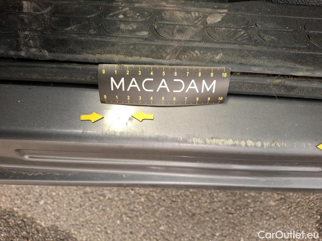  Fiat  Doblo FIAT Doblò Cargo / 2015 / 4P / Fourgonnette 1.3 Multijet 95 Business #66