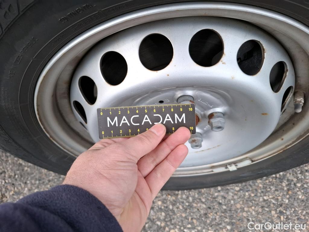  Volkswagen  Crafter  Fourgon Fourgon 35 lang mit Hochdach FWD 2.0 140CV BVM6 #33