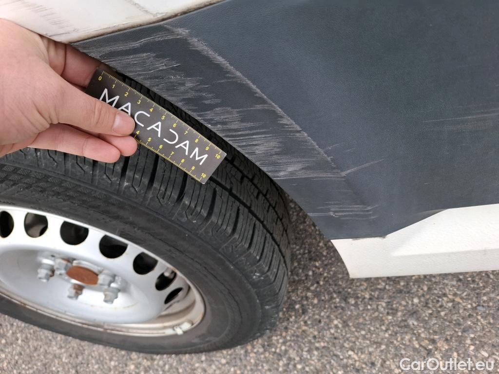  Volkswagen  Crafter  Fourgon Fourgon 35 lang mit Hochdach FWD 2.0 140CV BVM6 #37