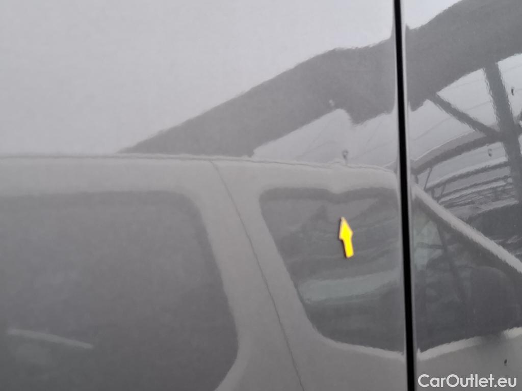  Fiat  Doblo FIAT Doblò Cargo / 2015 / 4P / Fourgonnette 1.3 Multijet 95 Business #50