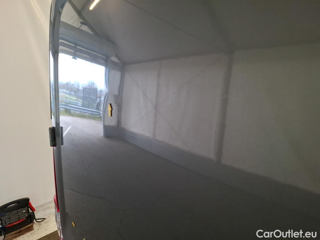  Fiat  Doblo FIAT Doblò Cargo / 2015 / 4P / Fourgonnette 1.3 Multijet 95 Business #88