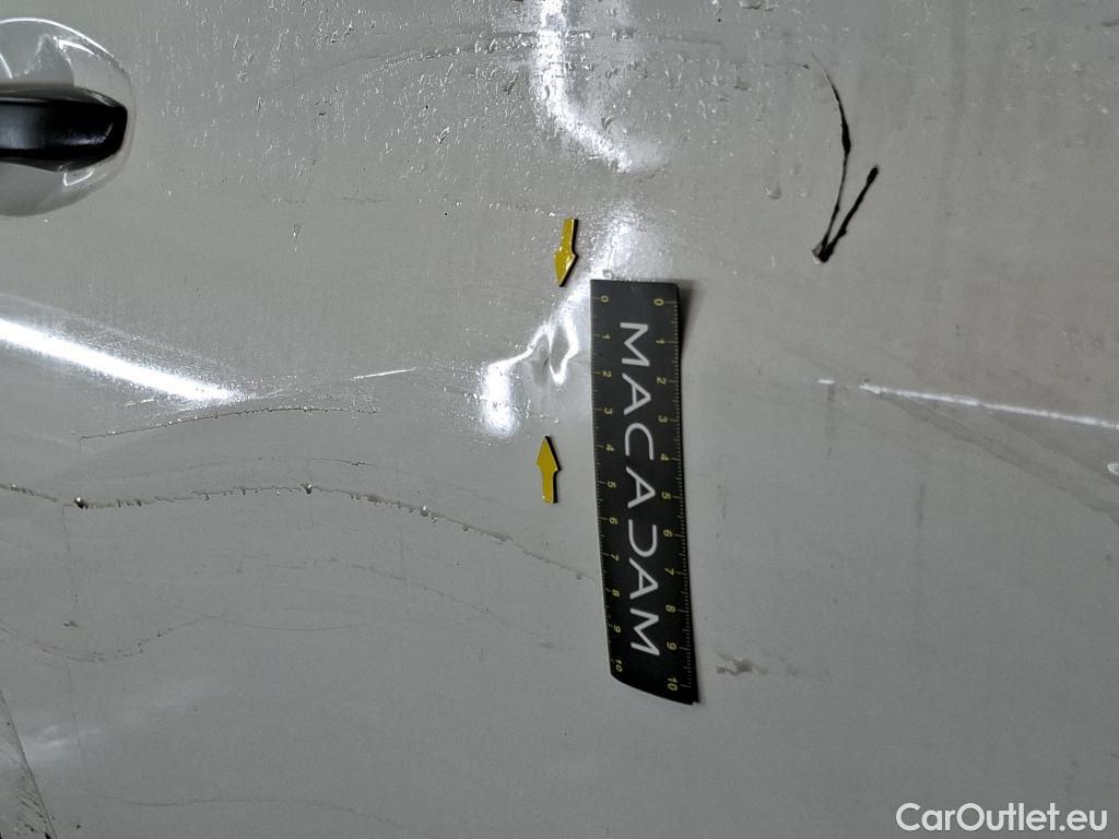  Peugeot  208  Premium 1.2 PureTech 75CV BVM5 E6d #15