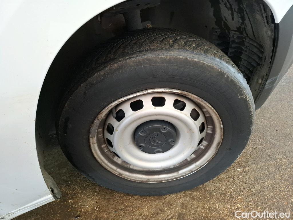  Citroen  Berlingo  Fourgon Club M 650 1.5 BlueHDi 75CV BVM5 E6dT #15