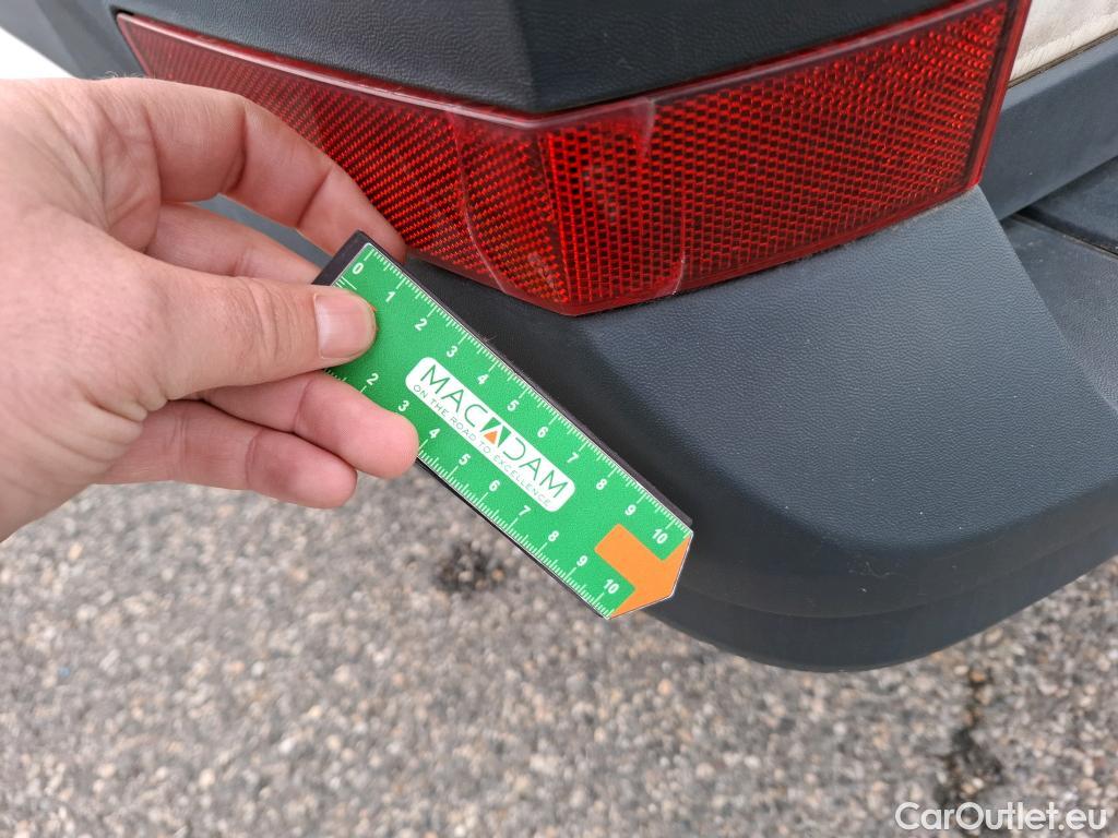  Volkswagen  Crafter  Fourgon Fourgon 35 lang mit Hochdach FWD 2.0 140CV BVM6 #21