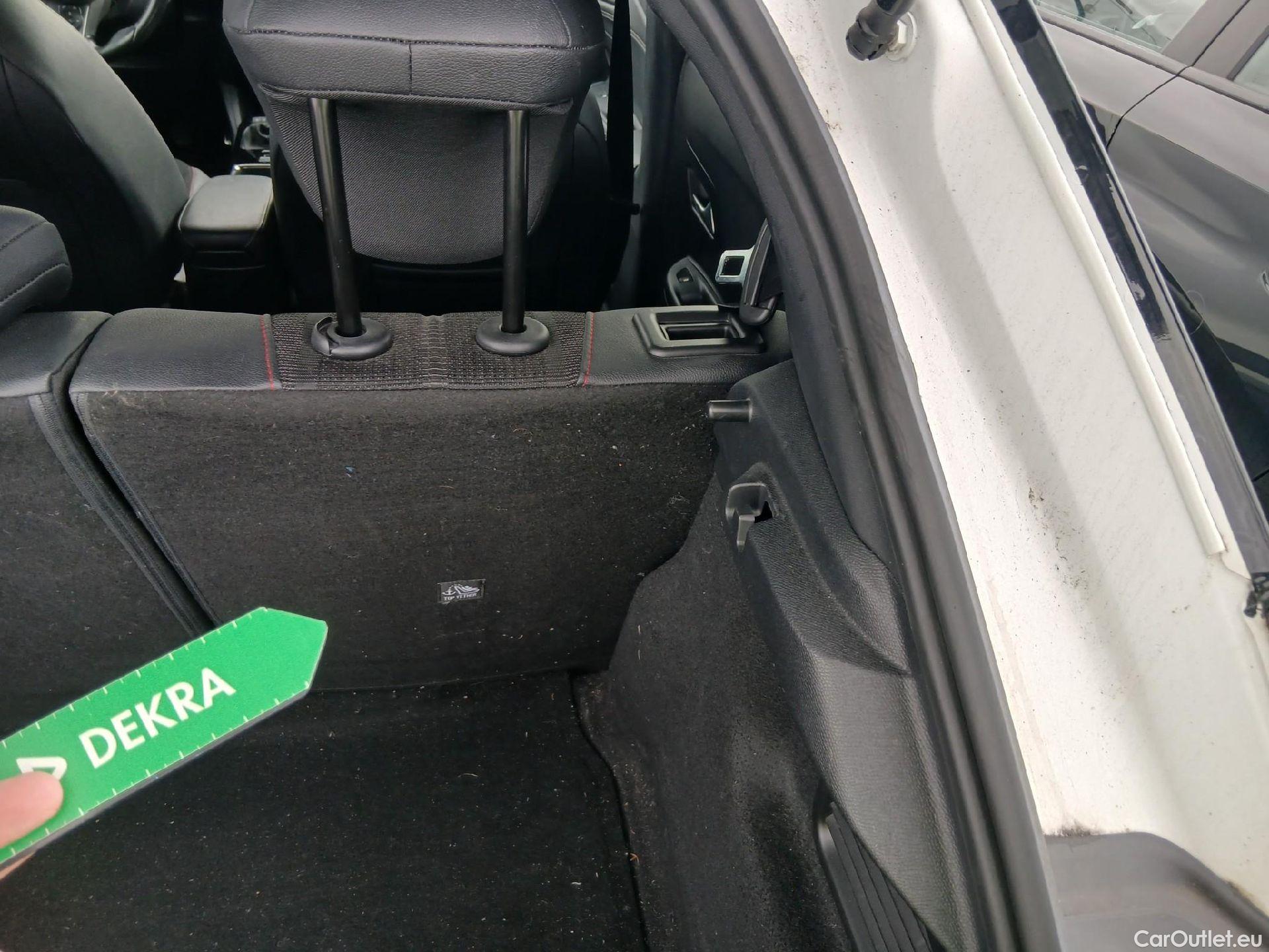  Opel  Mokka OPEL  / 2020 / 5P / todoterreno 1.5 D GS Line (AC) #4