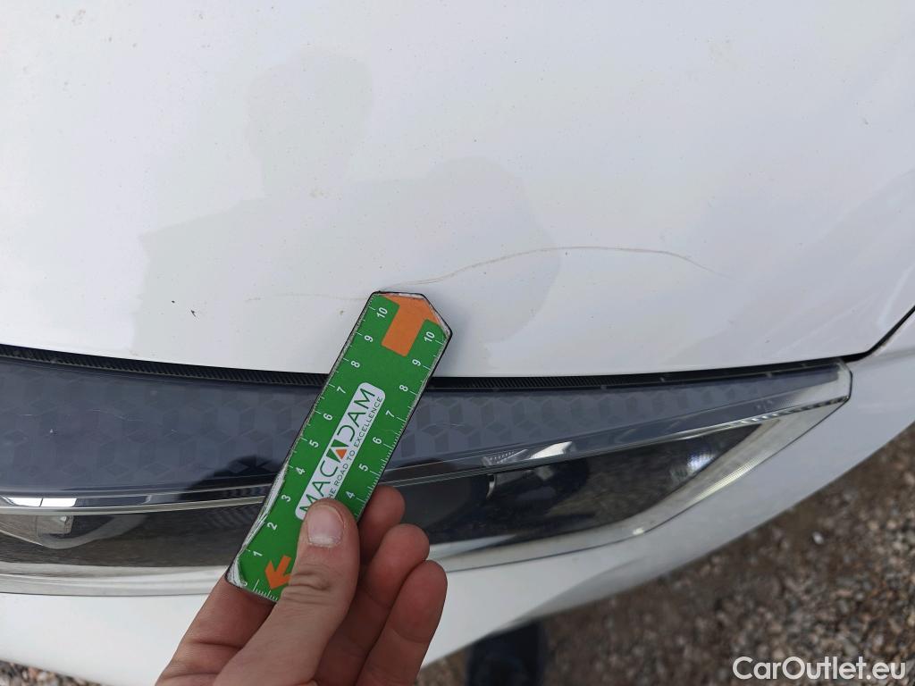  Toyota  Yaris TOYOTA  / 2020 / 5P / berlina con portón 1.5 120H Active Tech #7