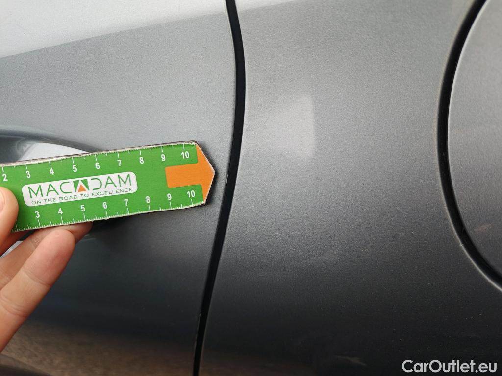  KIA  XCeed KIA  / 2019 / 5P / todoterreno 1.6 GDi PHEV 104kW (141CV) eTech #18