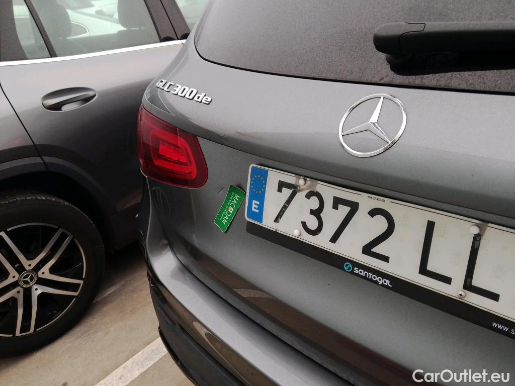  Mercedes  G-Klasee MERCEDES-BENZ Clase GLC / 2019 / 5P / todoterreno GLC 300 de 4MATIC #3