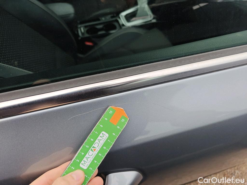  KIA  XCeed KIA  / 2019 / 5P / todoterreno 1.6 GDi PHEV 104kW (141CV) eTech #28