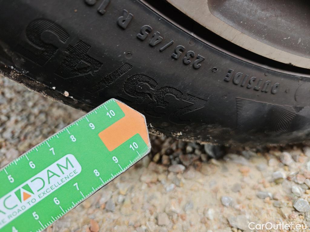  KIA  XCeed KIA  / 2019 / 5P / todoterreno 1.6 GDi PHEV 104kW (141CV) eTech #5