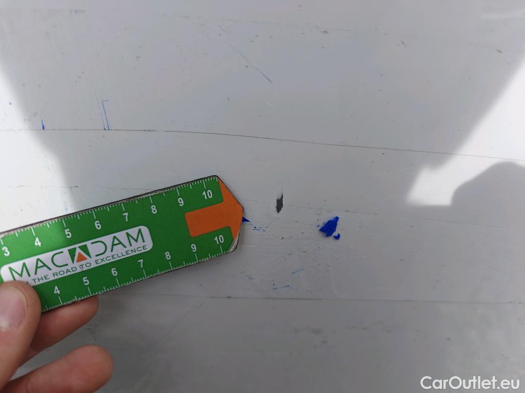  Toyota  Yaris TOYOTA  / 2020 / 5P / berlina con portón 1.5 120H Active Tech #41