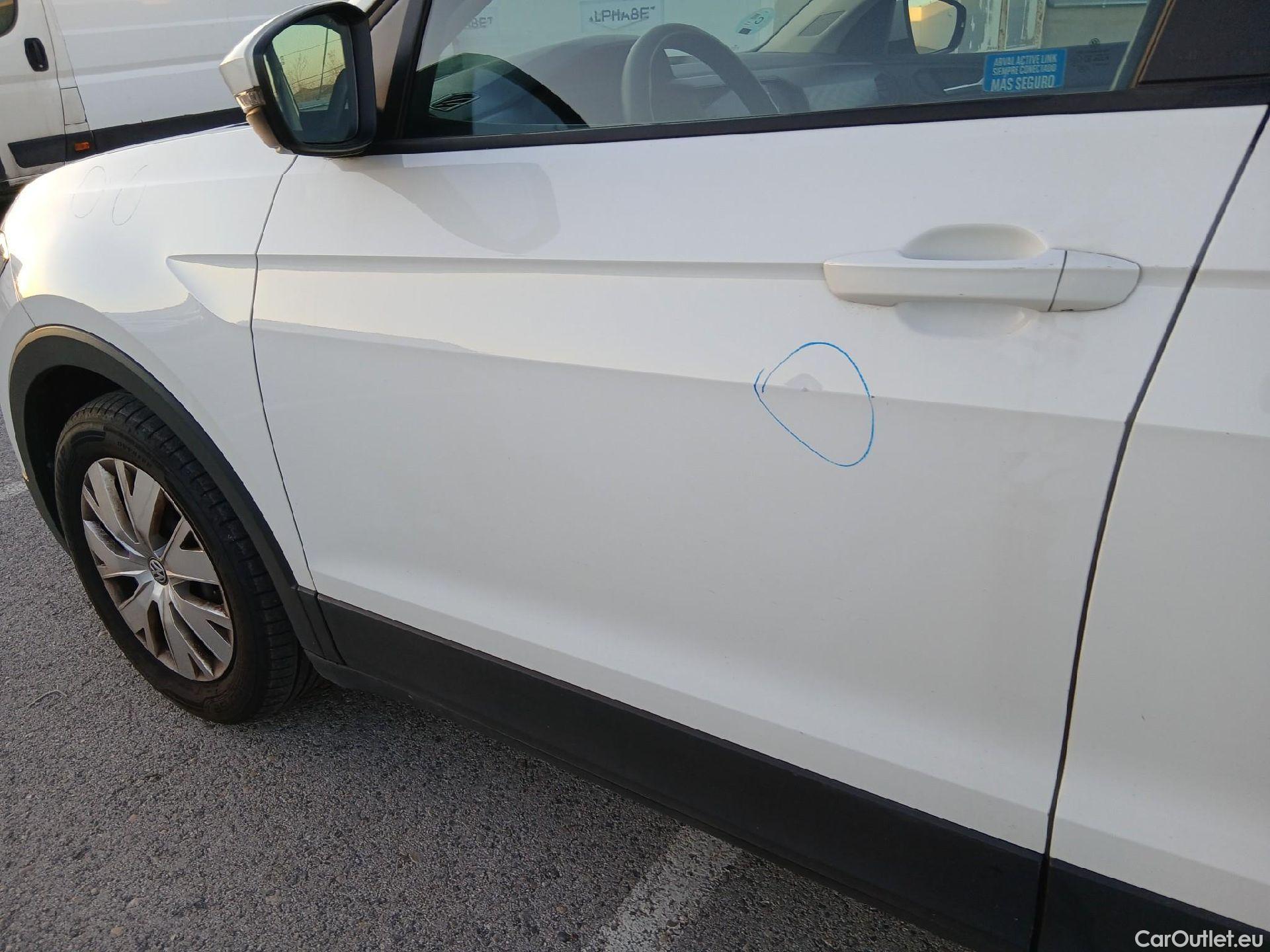  Volkswagen  T-CROSS VOLKSWAGEN  / 2018 / 5P / todoterreno Edition 1.0 TSI 70kW (95CV) #11