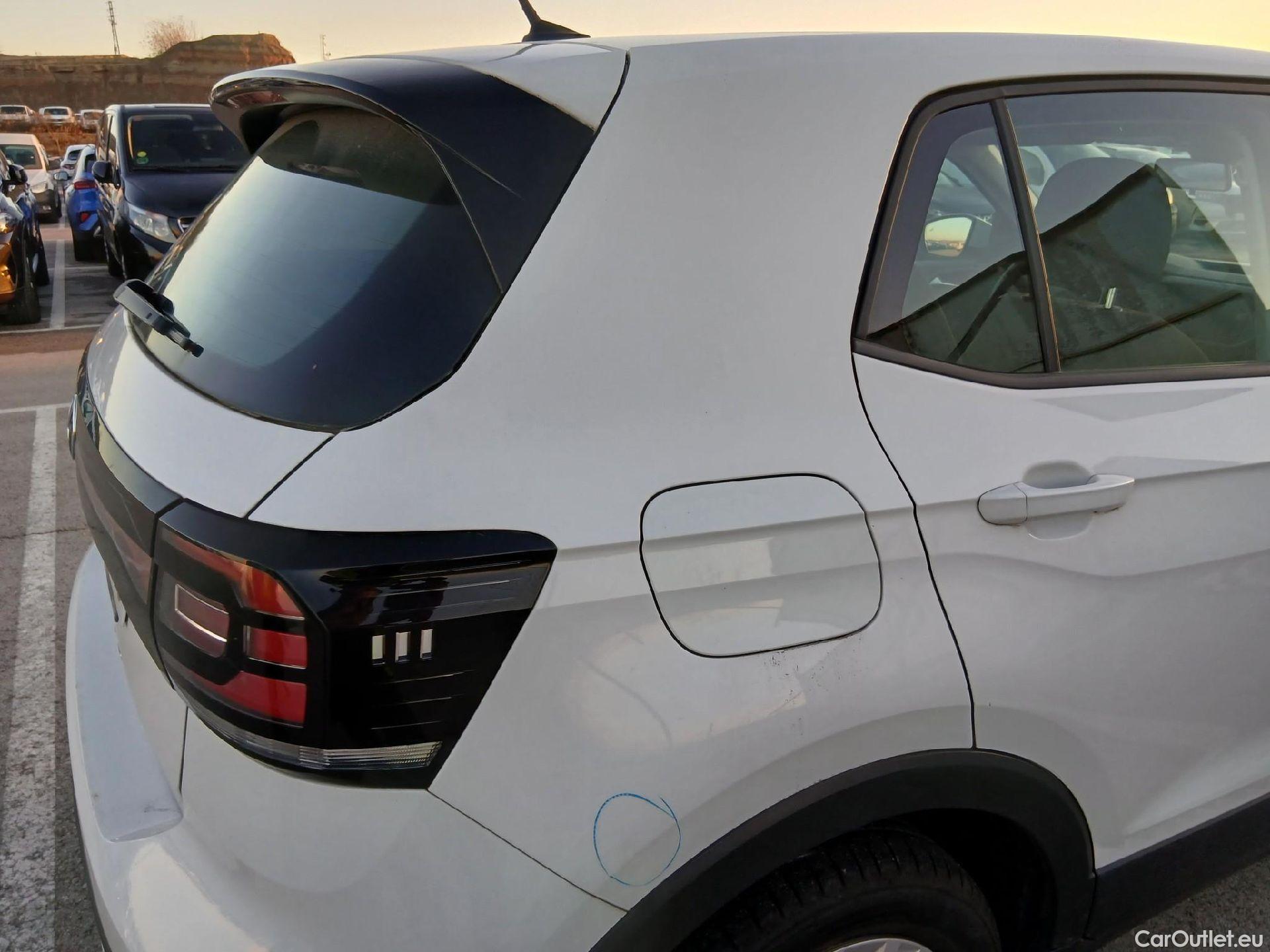  Volkswagen  T-CROSS VOLKSWAGEN  / 2018 / 5P / todoterreno Edition 1.0 TSI 70kW (95CV) #27