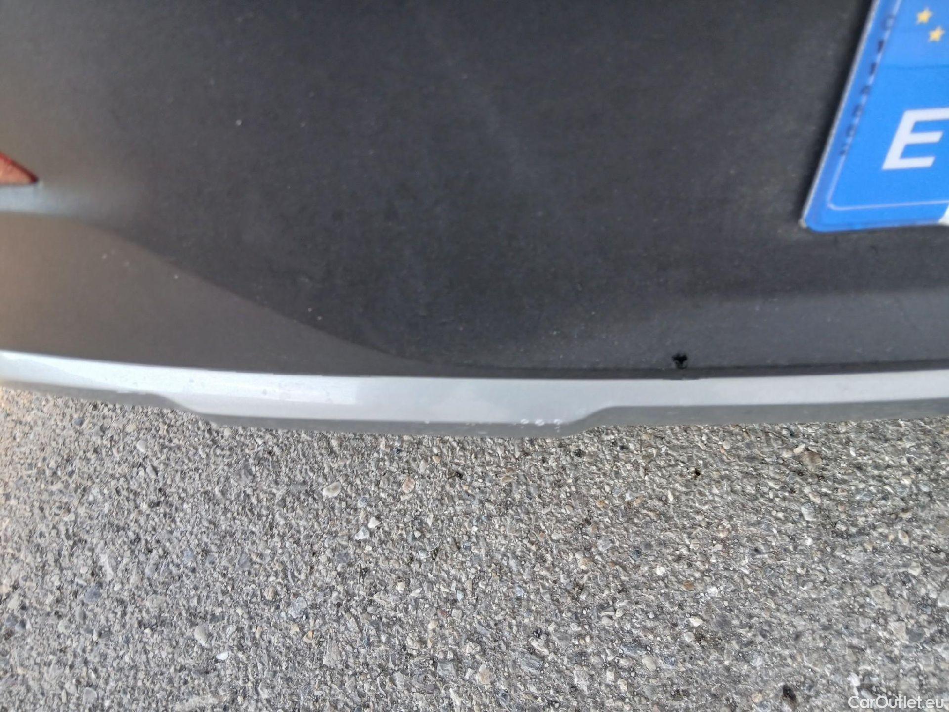  Hyundai  Bayon HYUNDAI  / 2021 / 5P / todoterreno 1.0 TGDI 74kW (100CV) 48V Tecno DCT #15