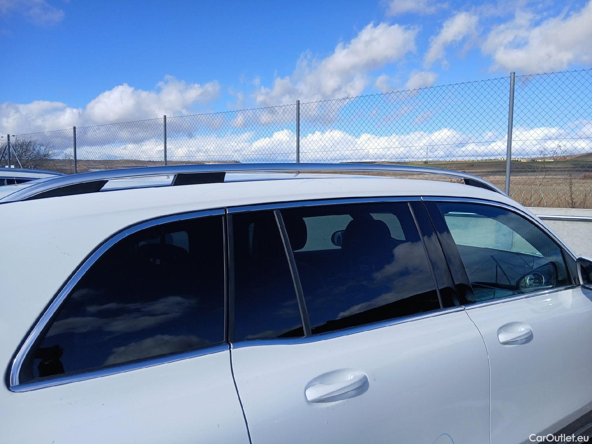  Mercedes  GLB MERCEDES-BENZ  / 2019 / 5P / todoterreno 2.0  200 D 4MATIC DCT 110KW (150CV) #46