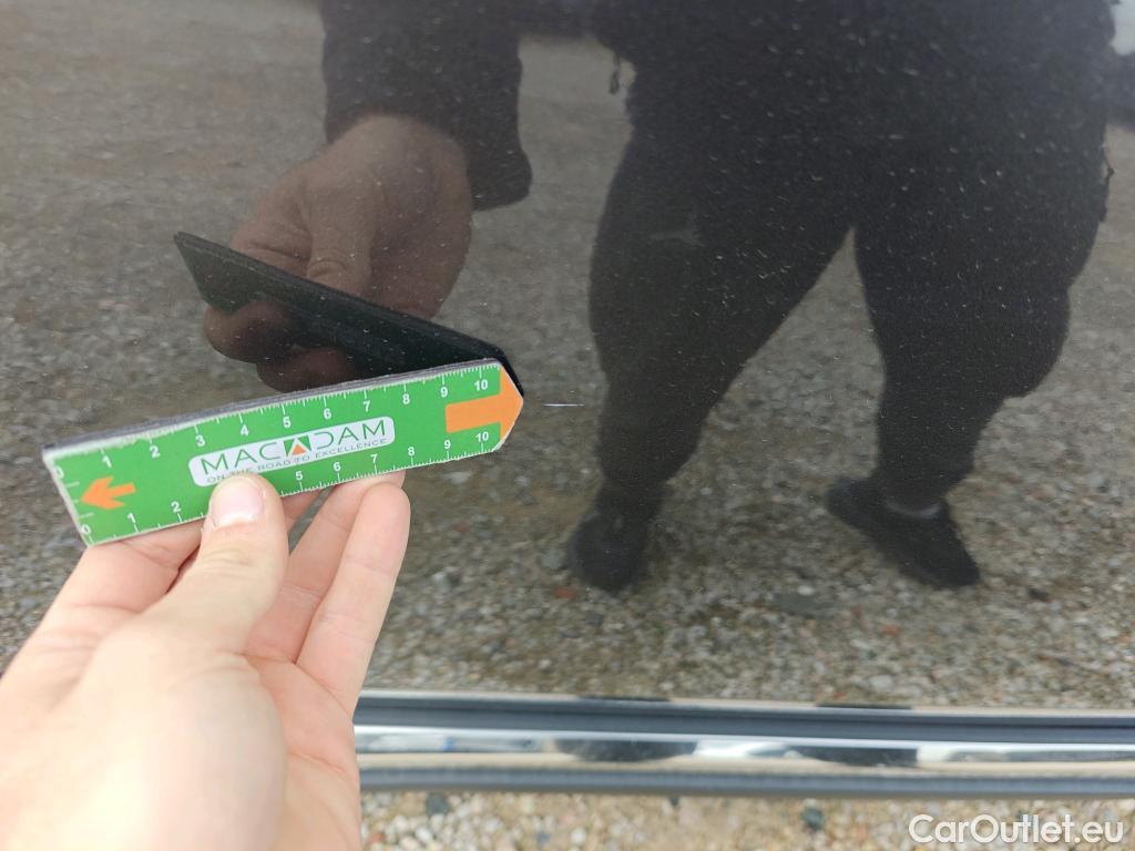  Peugeot  3008 PEUGEOT  Hybrid / 2020 / 5P / todoterreno 225 e-EAT8 Allure (AC2) #35