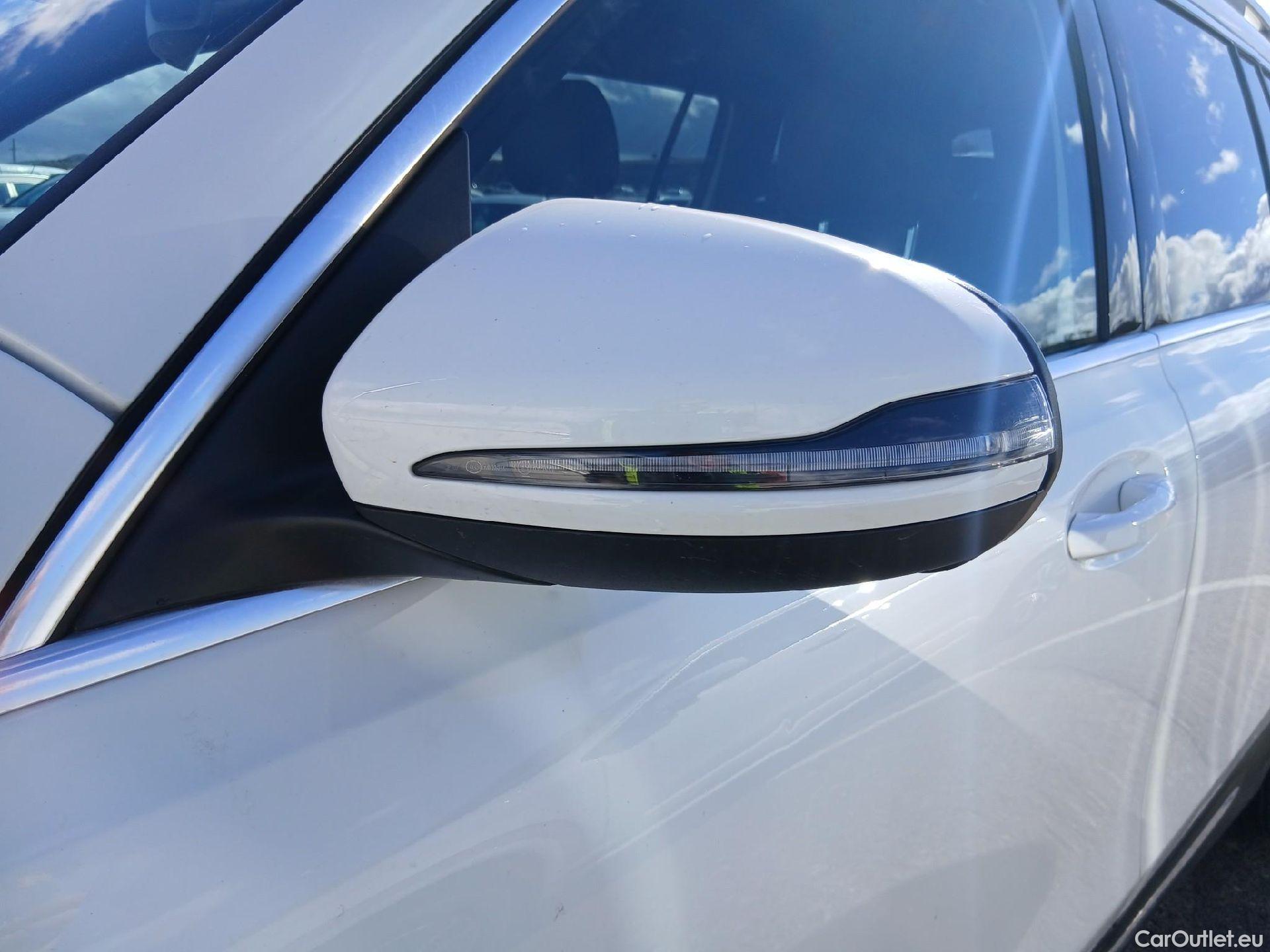  Mercedes  GLB MERCEDES-BENZ  / 2019 / 5P / todoterreno 2.0  200 D 4MATIC DCT 110KW (150CV) #15