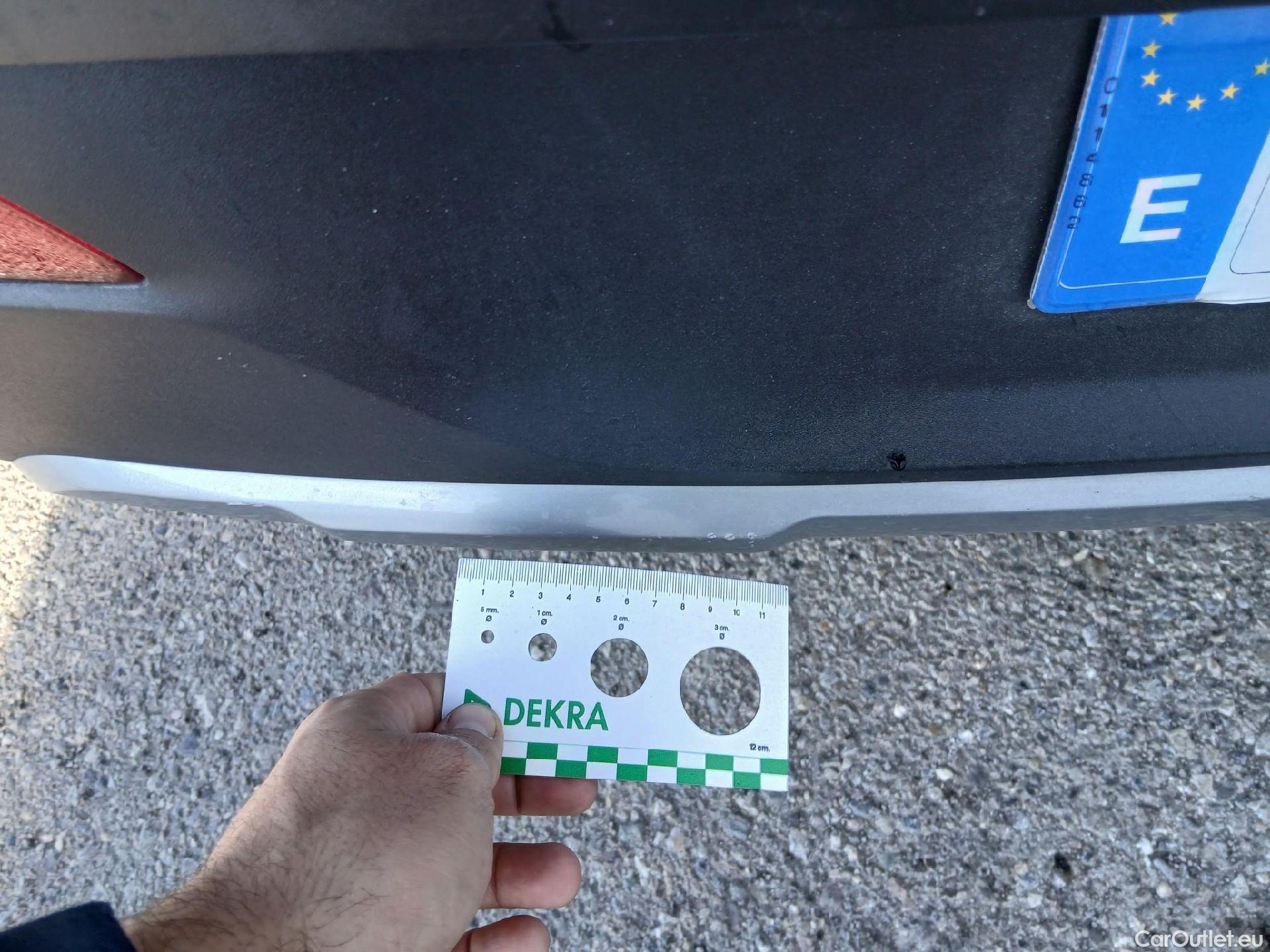  Hyundai  Bayon HYUNDAI  / 2021 / 5P / todoterreno 1.0 TGDI 74kW (100CV) 48V Tecno DCT #16