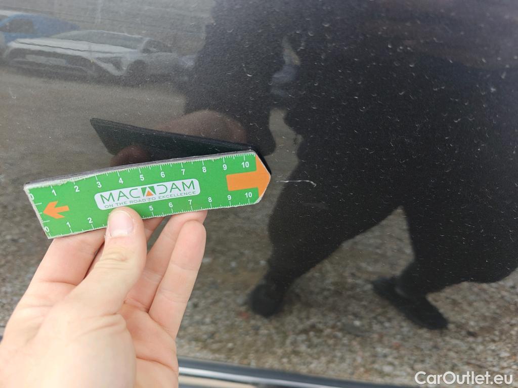  Peugeot  3008 PEUGEOT  Hybrid / 2020 / 5P / todoterreno 225 e-EAT8 Allure (AC2) #34