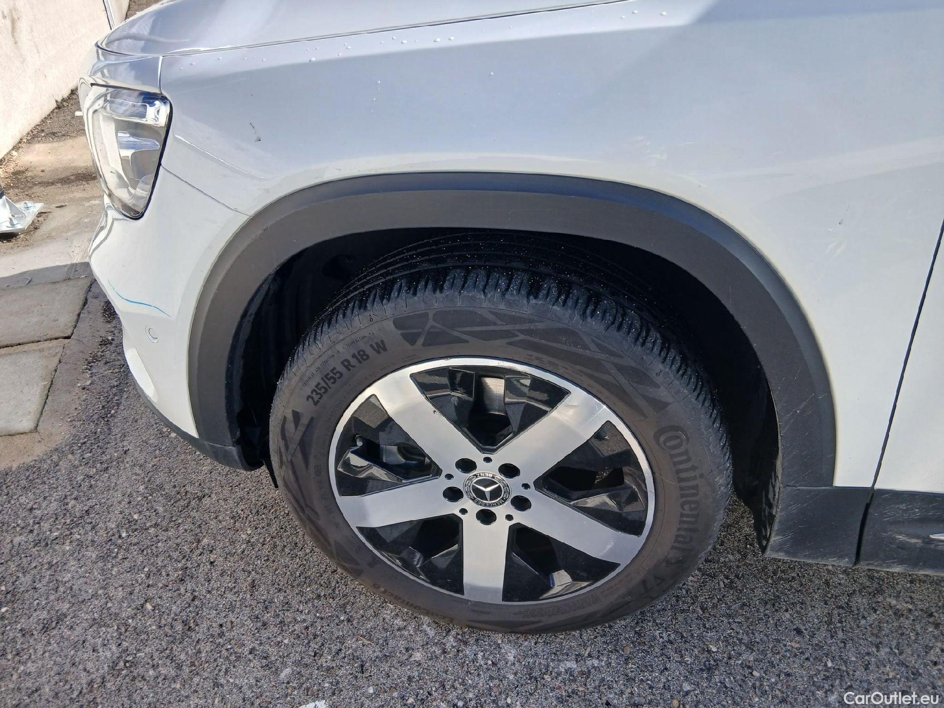  Mercedes  GLB MERCEDES-BENZ  / 2019 / 5P / todoterreno 2.0  200 D 4MATIC DCT 110KW (150CV) #14