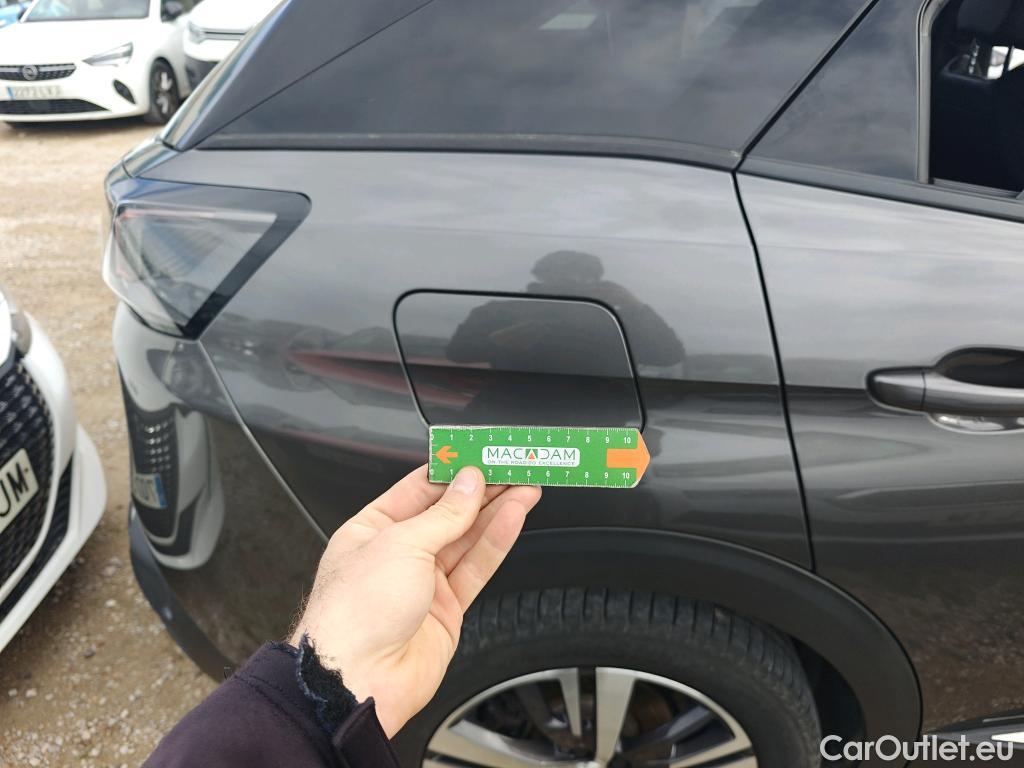  Peugeot  3008 PEUGEOT  Hybrid / 2020 / 5P / todoterreno 225 e-EAT8 Allure (AC2) #36