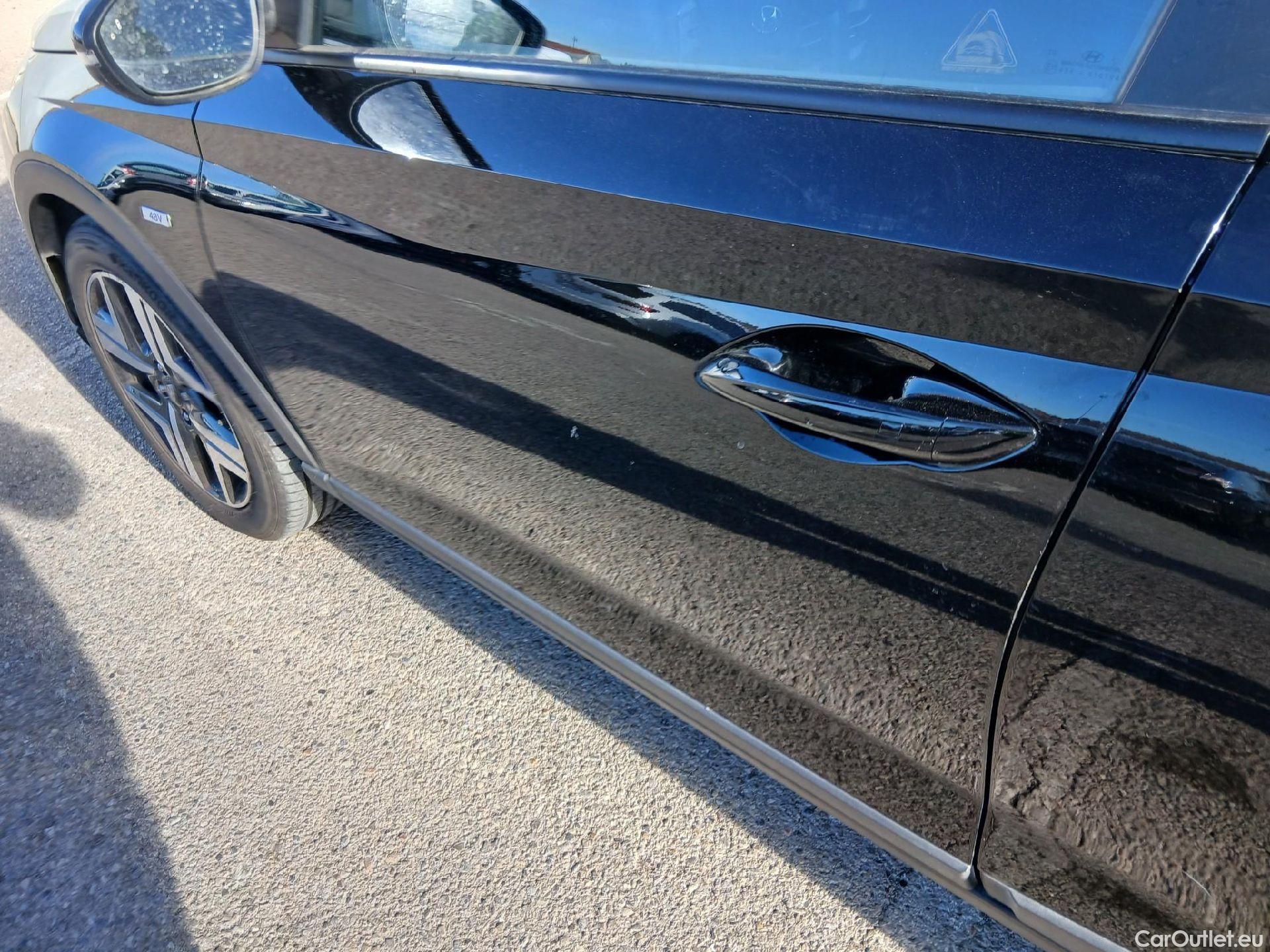  Hyundai  Bayon HYUNDAI  / 2021 / 5P / todoterreno 1.0 TGDI 74kW (100CV) 48V Tecno DCT #5