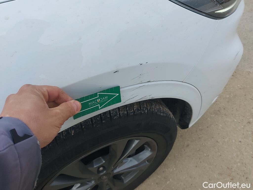  Ford  Kuga FORD  / 2019 / 5P / todoterreno ST-Line X 2.5 Duratec PHEV 165kW Auto #28