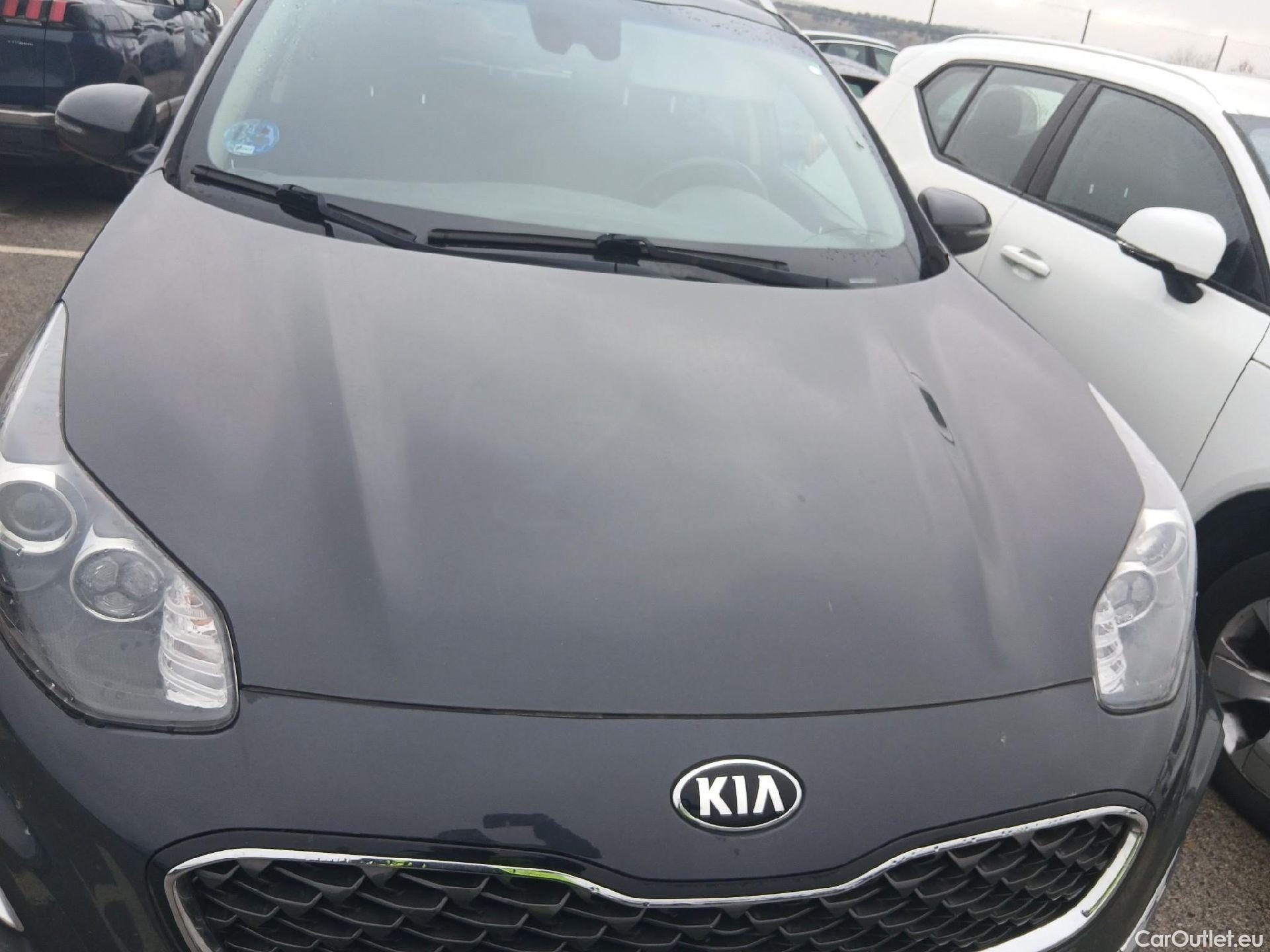  KIA  Sportage KIA  1.6MHEV Drive 100kW(136CV) 4x2(Crist Tintados)(CX) #12