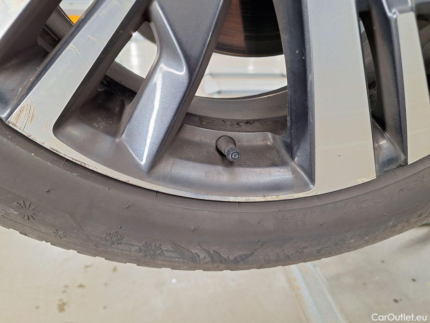  Peugeot  5008 Peugeot,  '16, Peugeot  1.5 BlueHDi 96kW S&S EAT8 Allure 5d #11