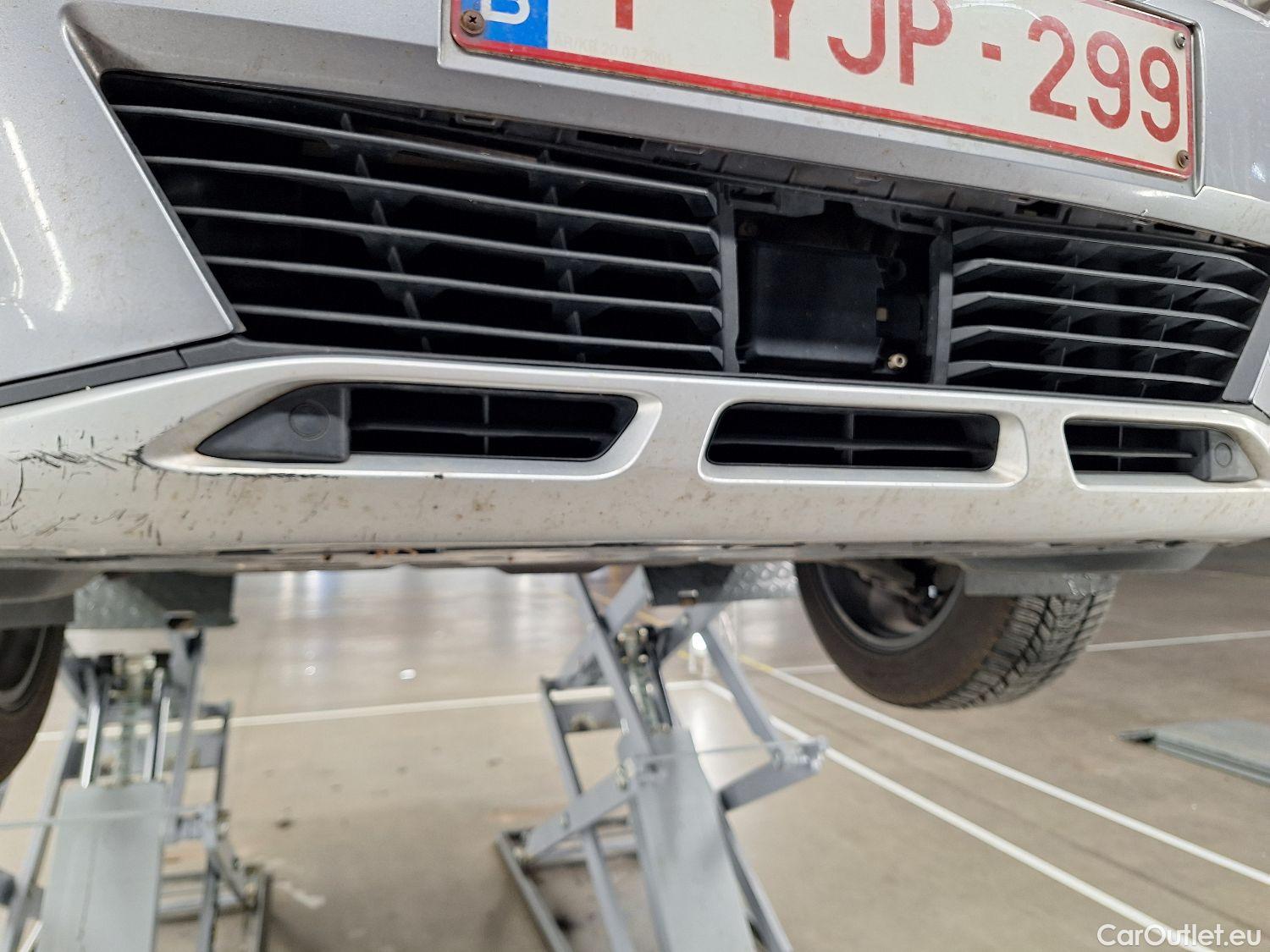  Peugeot  5008 Peugeot,  '16, Peugeot  1.5 BlueHDi 96kW S&S EAT8 Allure 5d #15