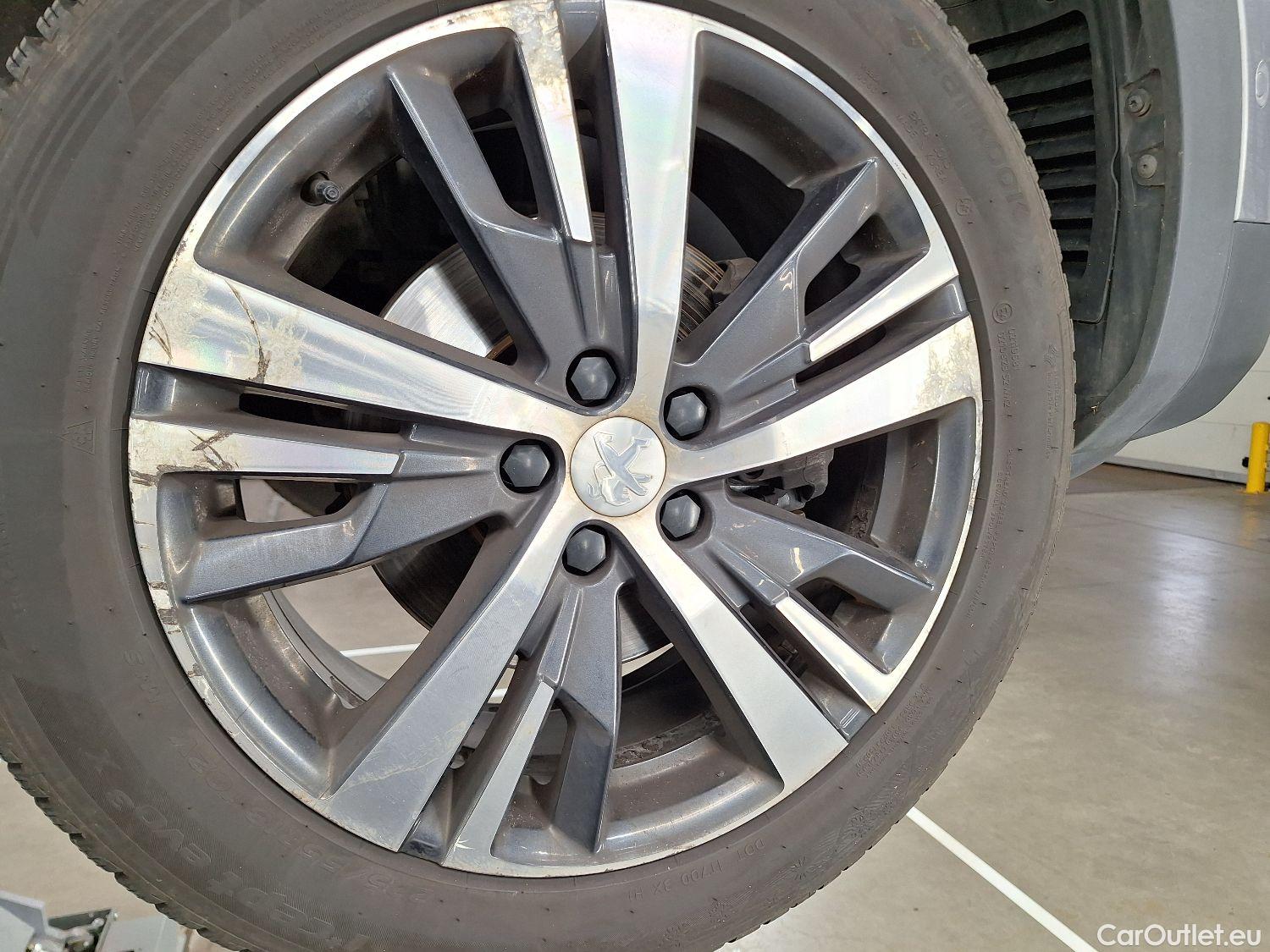  Peugeot  5008 Peugeot,  '16, Peugeot  1.5 BlueHDi 96kW S&S EAT8 Allure 5d #1