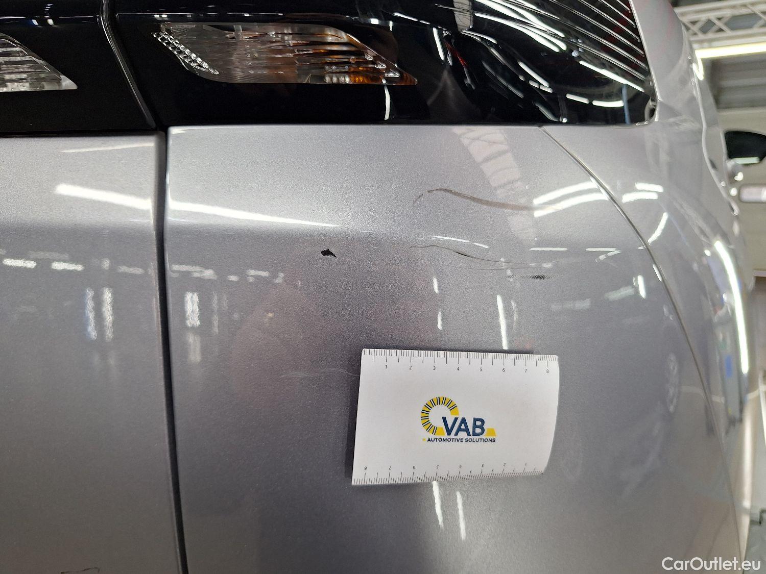  Peugeot  5008 Peugeot,  '16, Peugeot  1.5 BlueHDi 96kW S&S EAT8 Allure 5d #26