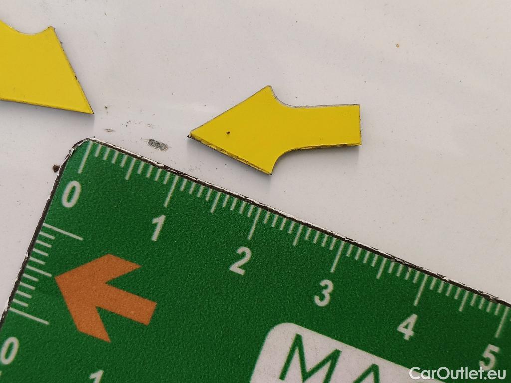  Citroen  C3  Shine 1.2 PureTech 110CV BVA6 6E #9