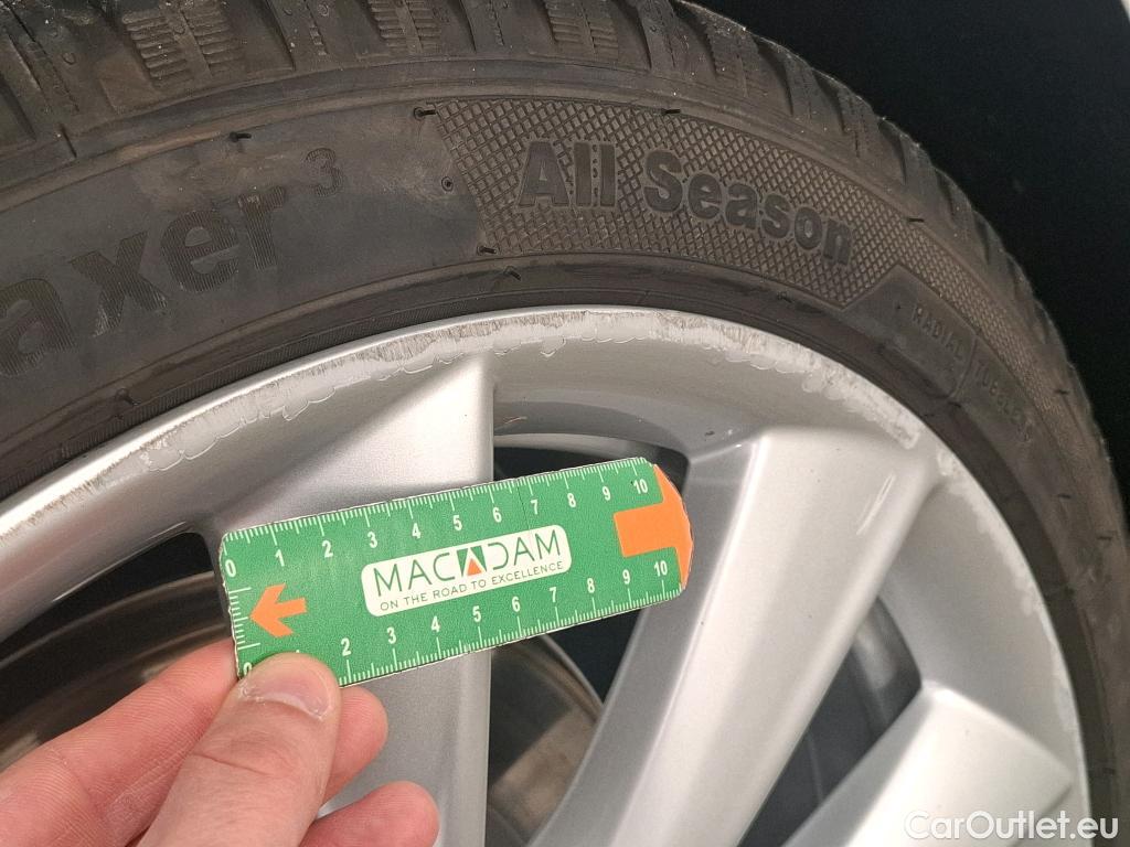  Tesla  Model 3 TESLA  / 2018 / 4P / Berline Long Range Dual Motor AWD #11