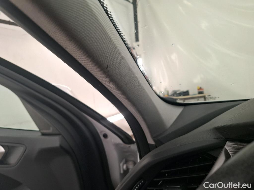  Bmw  Serie 1 BMW Série 1 / 2019 / 5P / Berline 116i DKG7 Business Design #18