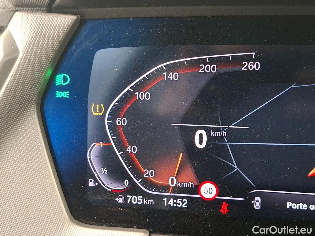  Bmw  Serie 1 BMW Série 1 / 2019 / 5P / Berline 116i DKG7 Business Design #25