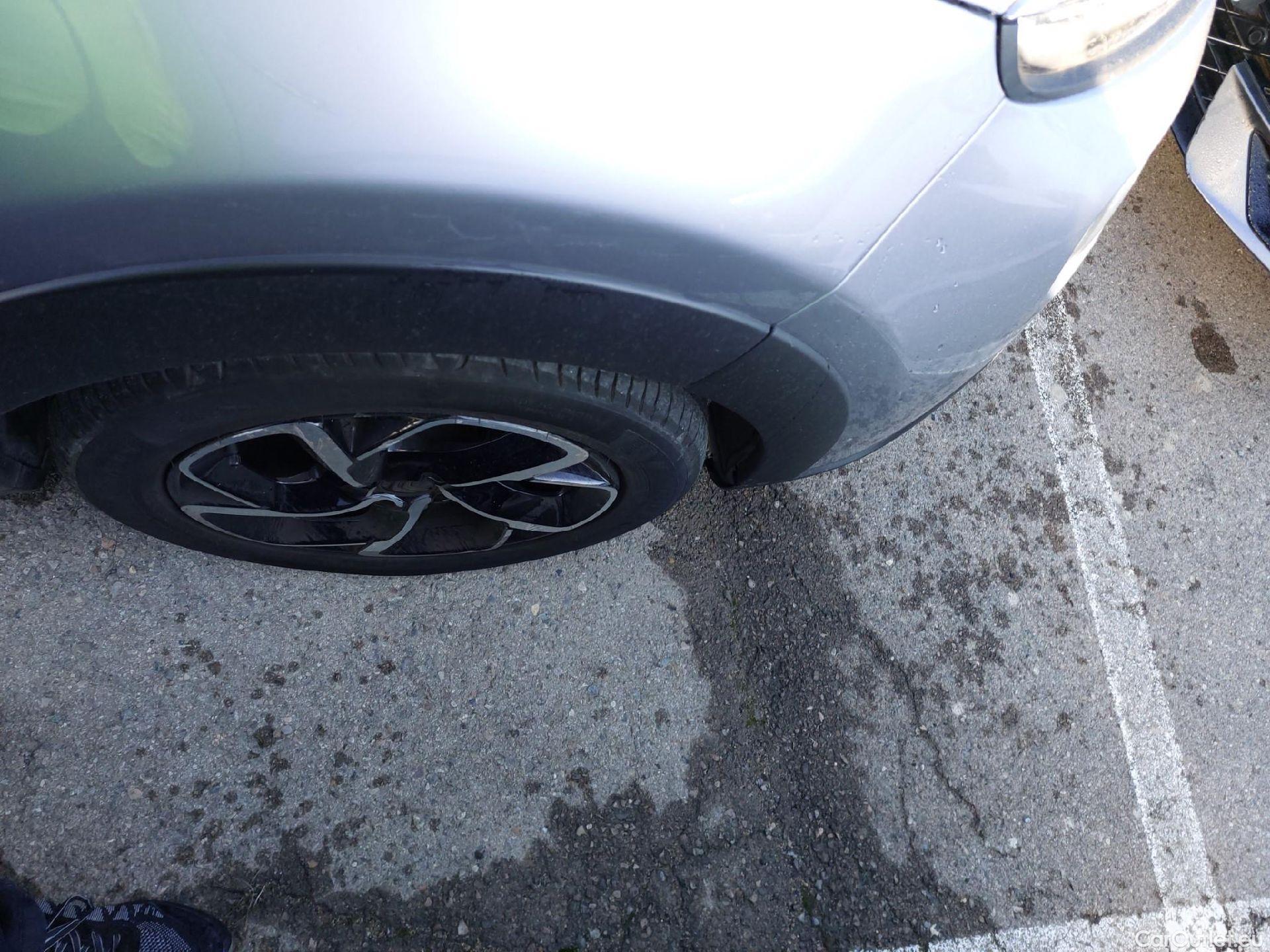  Citroen  C3 CITROEN  / 2020 / 5P / berlina con portón PureTech 60KW (83CV) Feel Pack #28