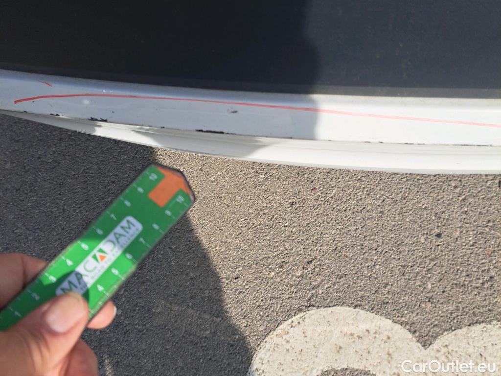  Bmw  X1 BMW  / 2019 / 5P / todoterreno sDrive18dA Corporate #40