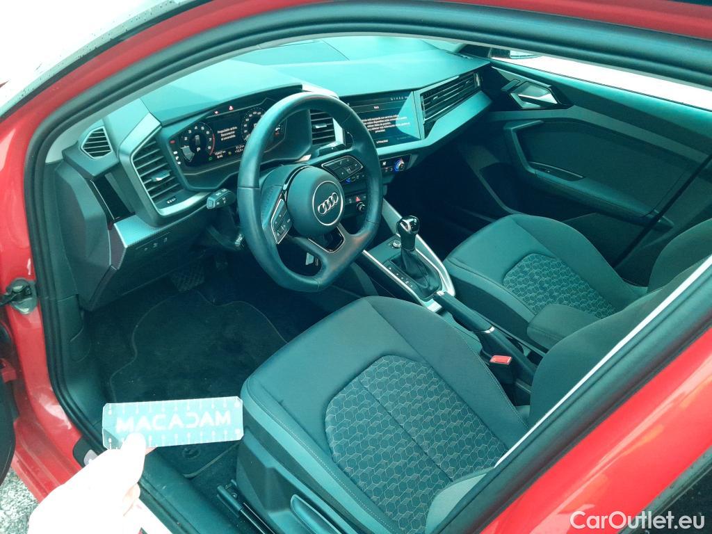  Audi  A1 Sportback AUDI A1 / 2018 / 5P / berlina con portón Sportback Adrenalin 30 TFSI 81kW S tron(SP) #13