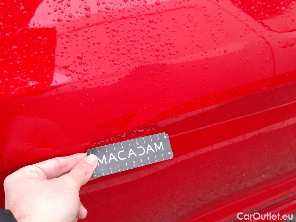  Audi  A1 Sportback AUDI A1 / 2018 / 5P / berlina con portón Sportback Adrenalin 30 TFSI 81kW S tron(SP) #4