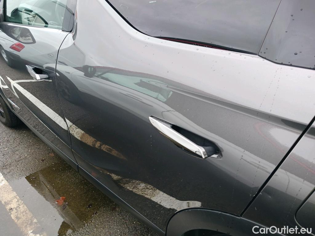  Citroen  DS3 DS DS 3 Crossback / 2018 / 5P / todoterreno BlueHDi 81 kW Manual PERFORMANCE LINE #19