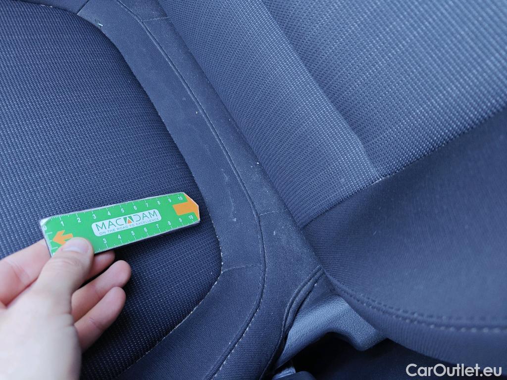  Hyundai  Konna HYUNDAI Kona / 2020 / 5P / todoterreno 1.6 GDI HEV Tecno 2C DCT #57