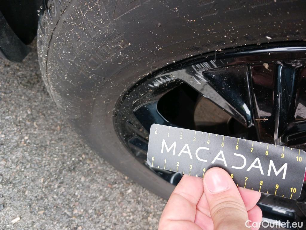  Citroen  DS3 DS DS 3 Crossback / 2018 / 5P / todoterreno BlueHDi 81 kW Manual PERFORMANCE LINE #4