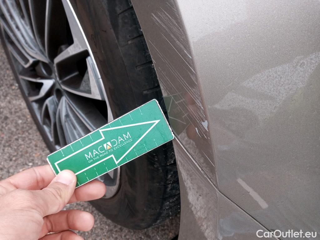  Audi  A6 AUDI  / 2018 / 4P / sedán Competition 55 TFSIe quattro S tronic #19