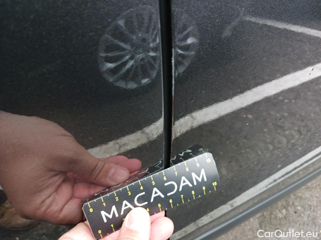  Citroen  DS3 DS DS 3 Crossback / 2018 / 5P / todoterreno BlueHDi 81 kW Manual PERFORMANCE LINE #8