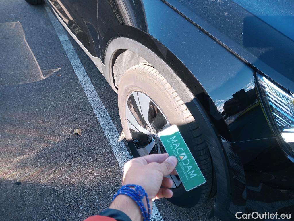  Volvo  XC 40 VOLVO XC40 / 2017 / 5P / todoterreno 1.5 T4 Twin Recharge Inscription Ex Auto #48