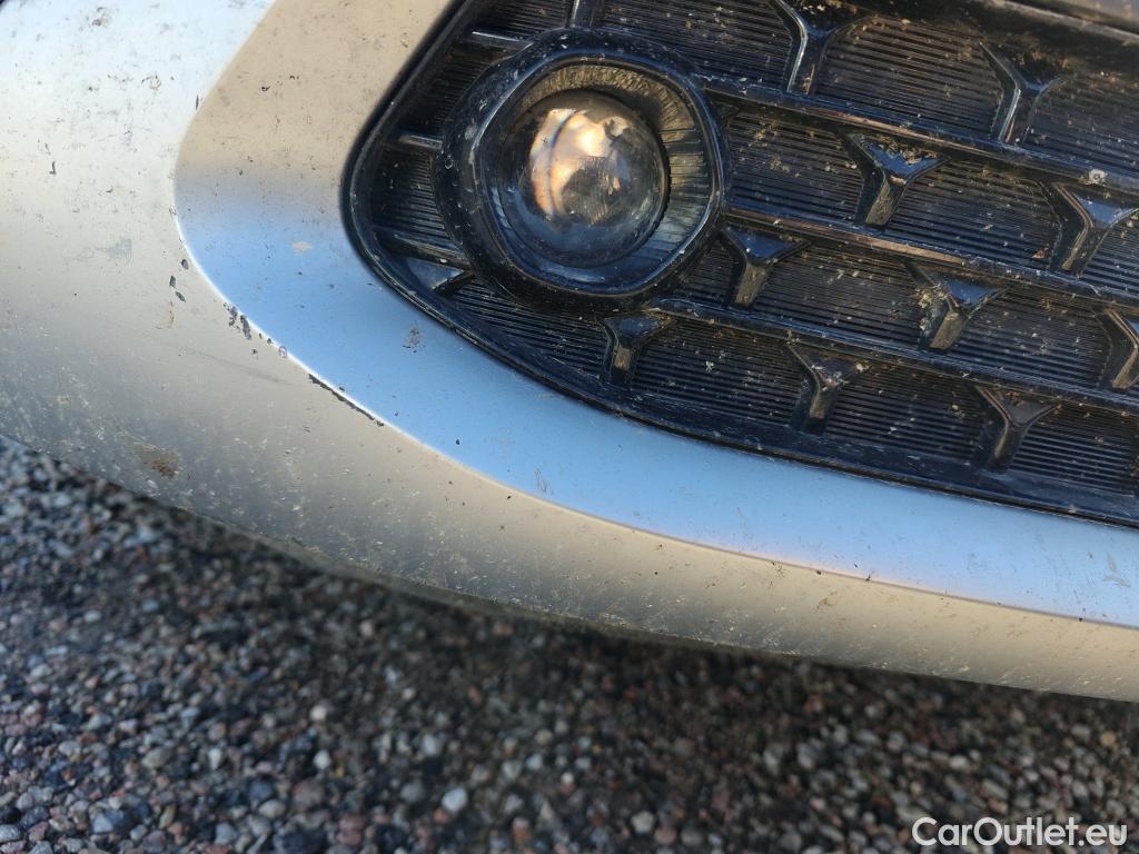  Hyundai  Konna HYUNDAI Kona / 2020 / 5P / todoterreno 1.6 GDI HEV Tecno 2C DCT #26