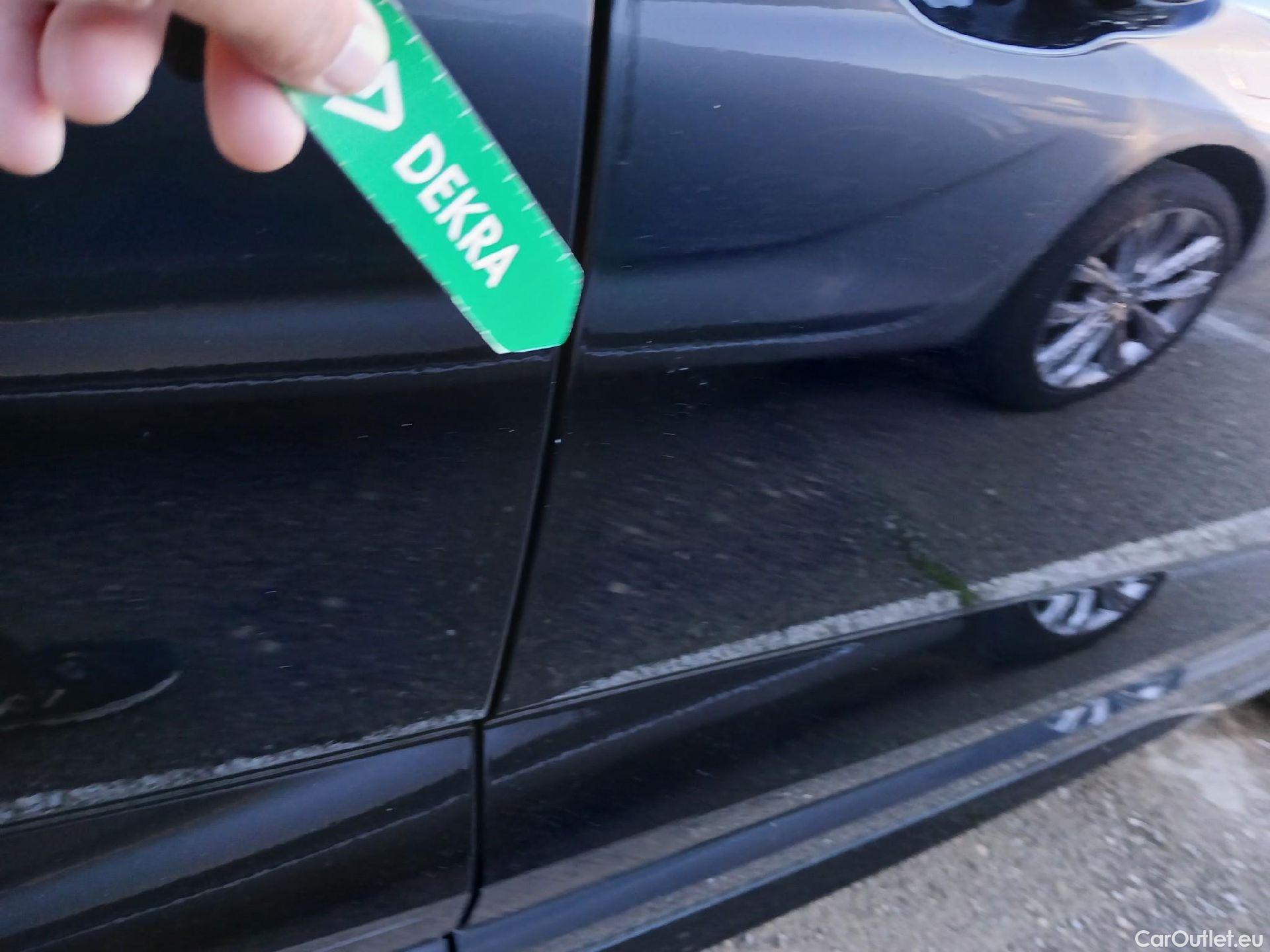  Audi  Q3 AUDI  Sportback / 2019 / 5P / todoterreno Black line 35 TDI 110kW (150CV) S tronic #37