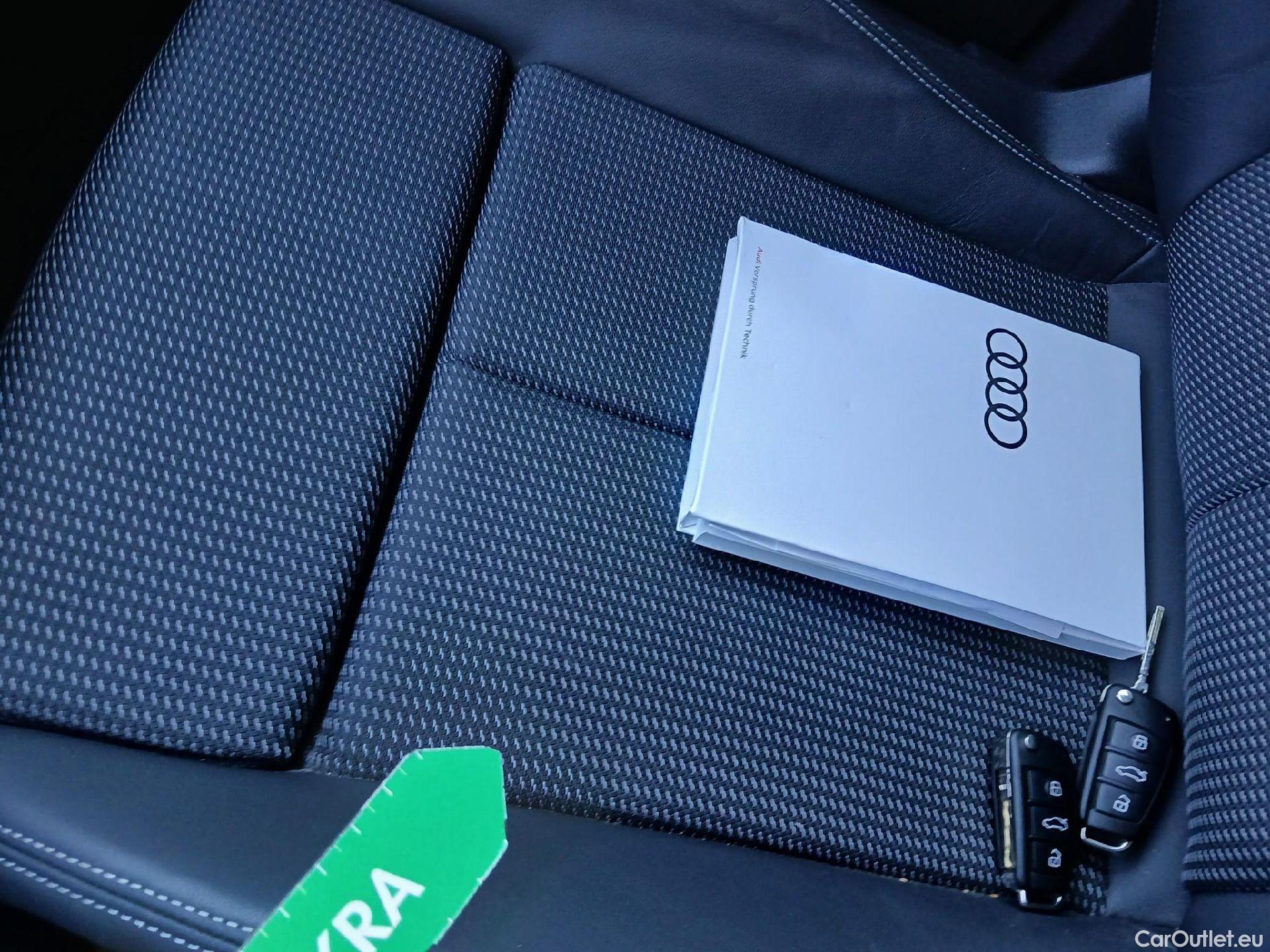  Audi  Q3 AUDI  Sportback / 2019 / 5P / todoterreno Black line 35 TDI 110kW (150CV) S tronic #2